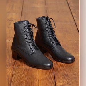 Christy Dawn “the Dawn boot” in Black sz 7